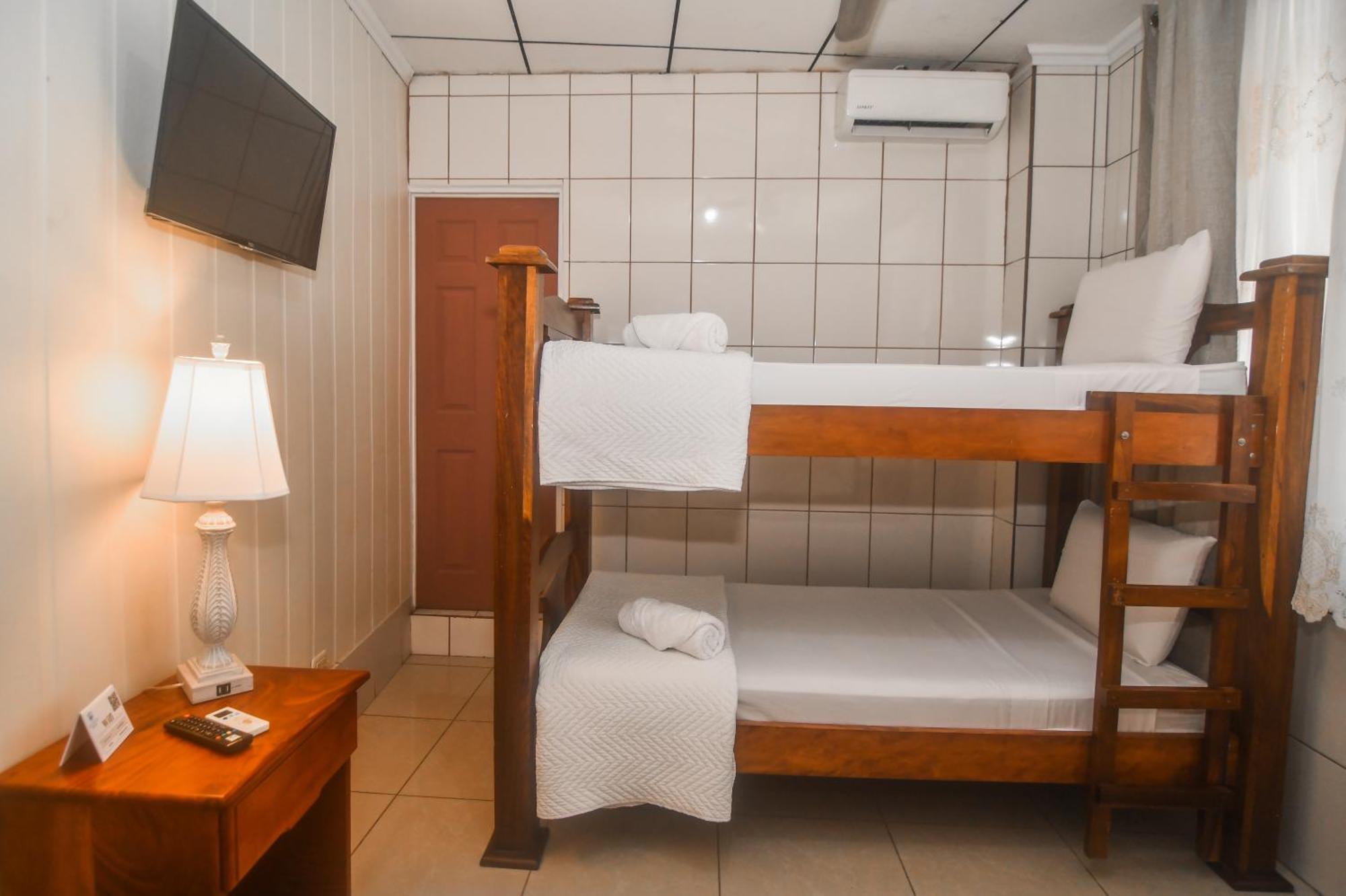 Hotel Aldea Chorotega Puntarenas Esterno foto