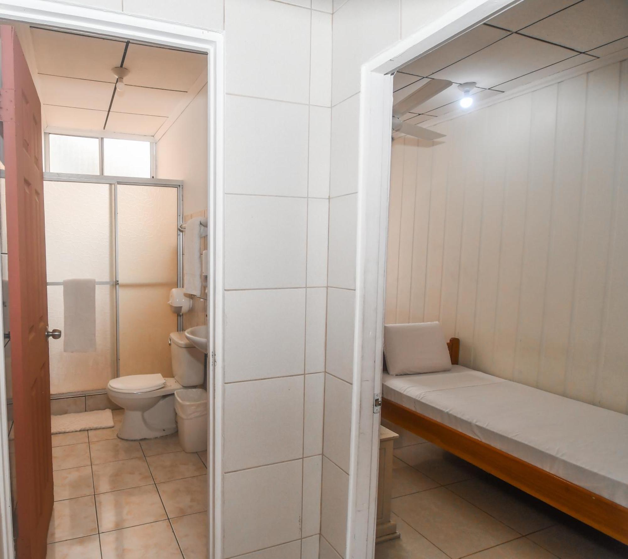 Hotel Aldea Chorotega Puntarenas Esterno foto